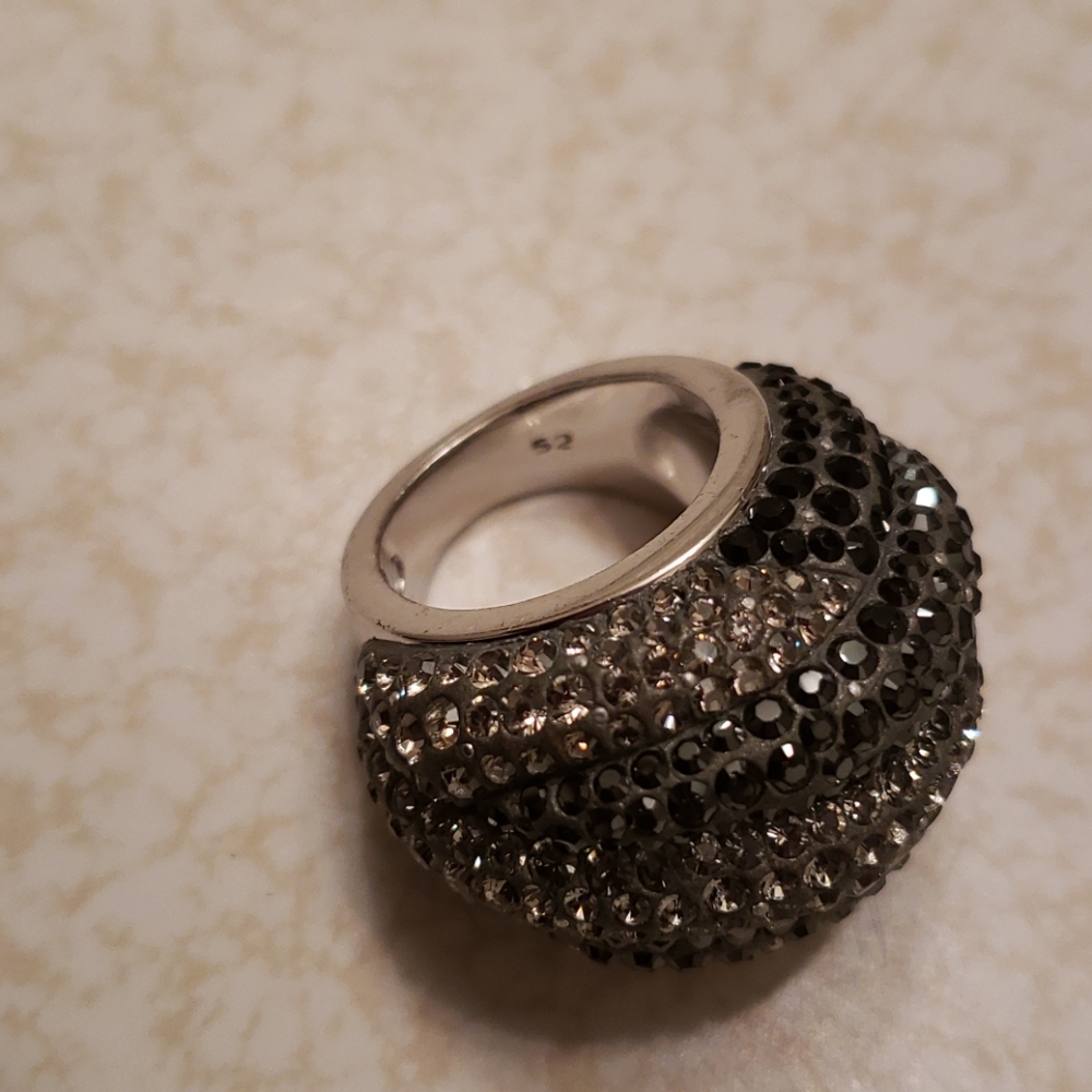 SWAROVSKI RING